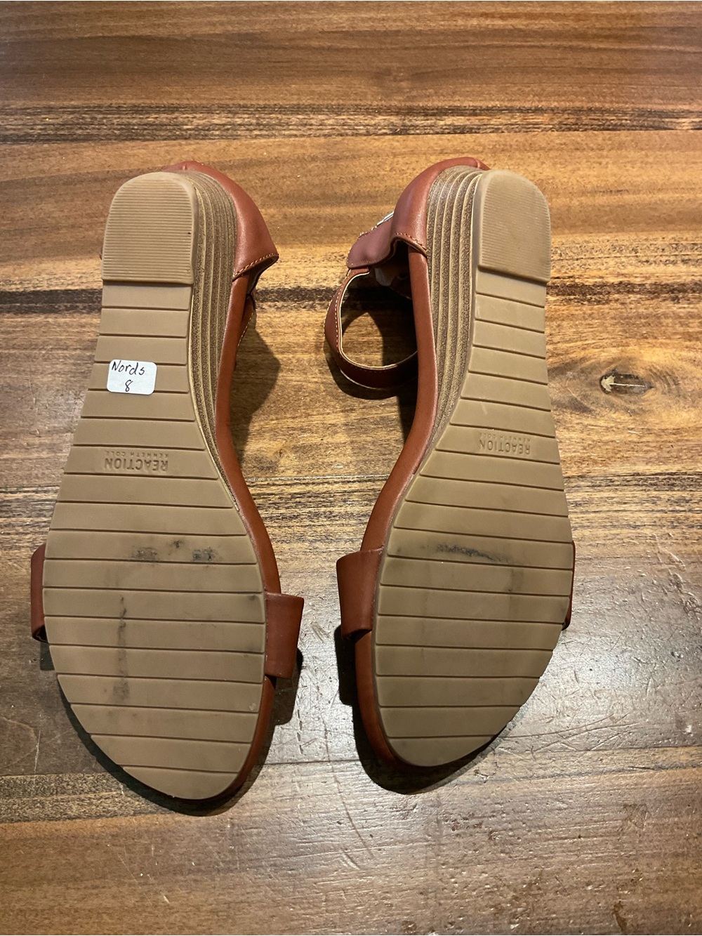 Great Viber Ankle Strap Sandal
Kenneth Cole Reaction - Picture 6 of 6